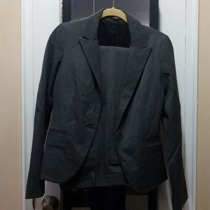 Woman's 2 piece suit